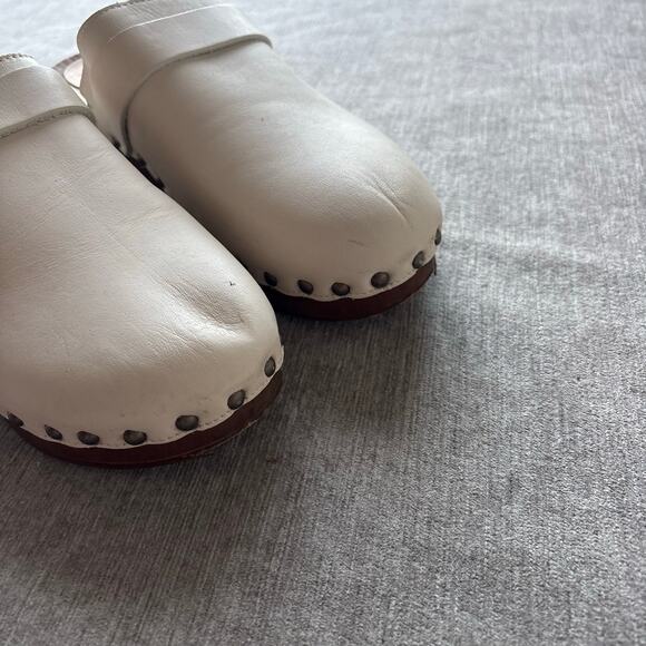 Seychelles Leather Platform Clogs - Picture 2 of 6